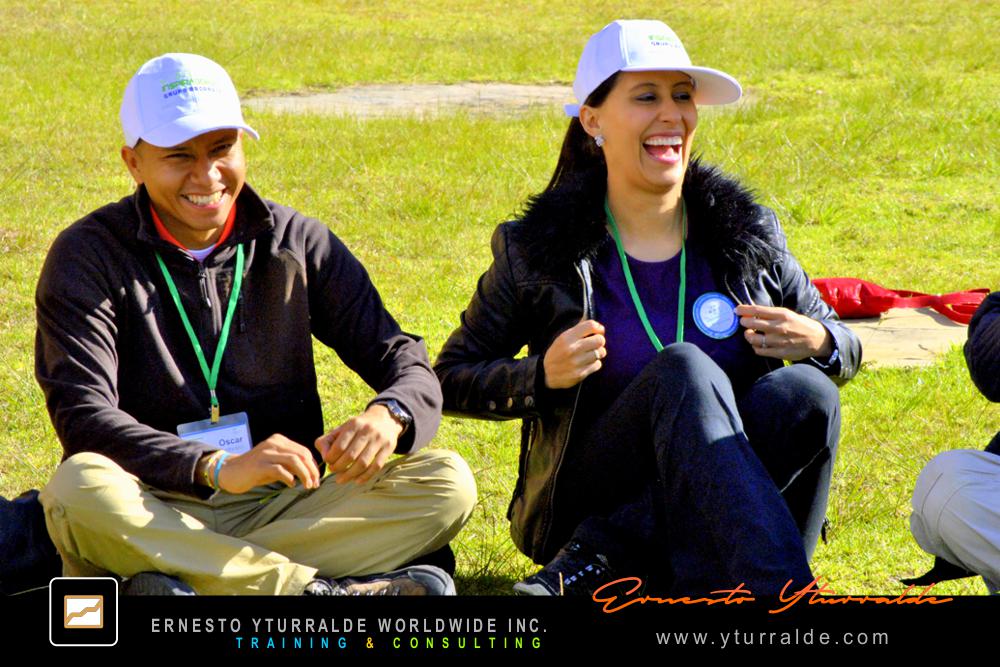 Team Building para fortalecer la Cultura Corporativa  El Caribe y USA Talleres de Cuerdas Bajas | Team Building Empresarial para el desarrollo de equipos de trabajo